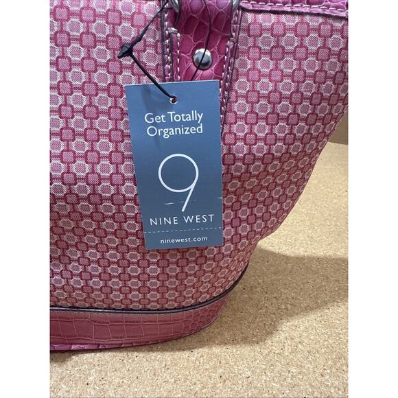 NOS Nine West Mini Tote Bags Purses Set of 2 Pink & Green Organizer Style - Picture 16 of 16